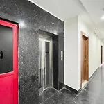 Hotel Srk ! Varanasi ! Fully-Air-Conditioned Hotel At Prime Location With Lift-Wifi-Restaurant Availability, Near Kashi Vishwanath Temple, And Ganga Ghat, Luxurious Rooms